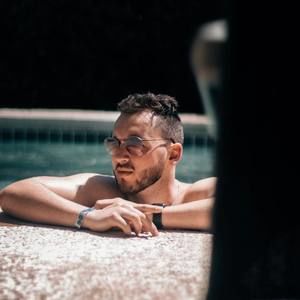 Meet your Posher, Doug